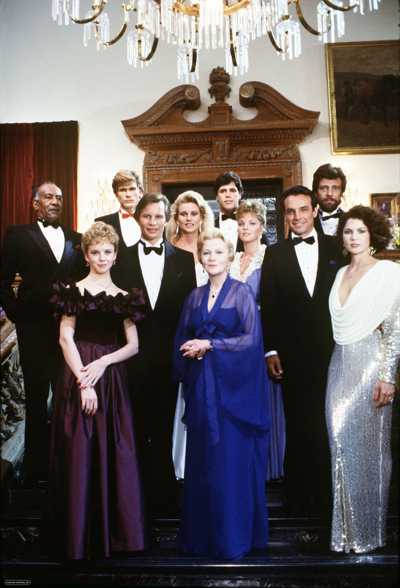 Dark Mansions cast photo